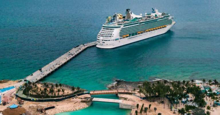 Cruise Line Comparison for Adults: Finding the Perfect Voyage